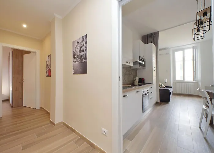 Prestigious Re Di Apartamento