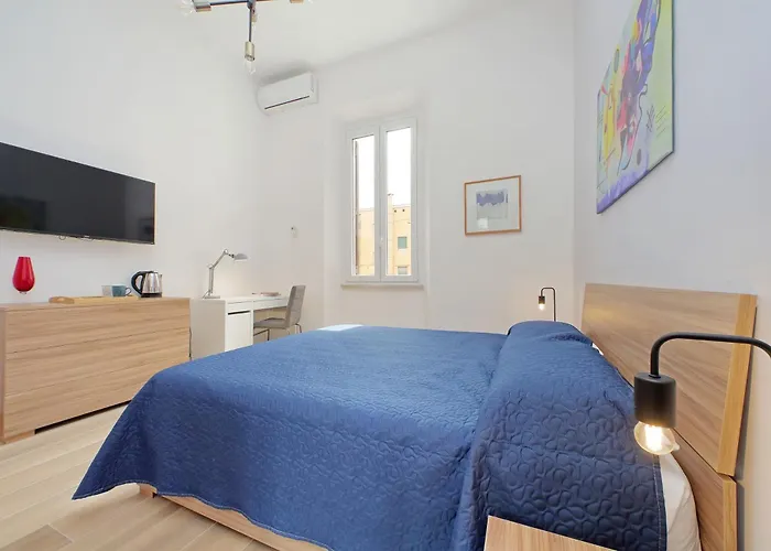 Prestigious Re Di Apartamento
